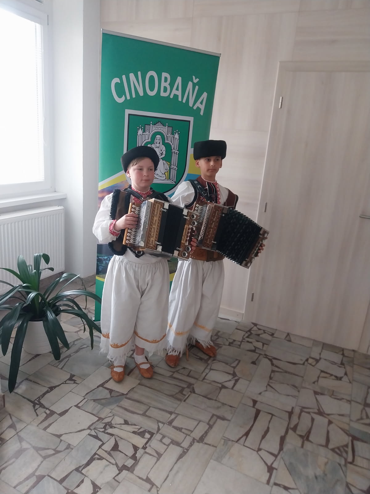 Cinobana_2